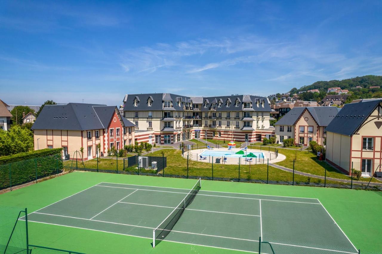Residence Goelia Le Victoria Blonville-sur-Mer Bagian luar foto